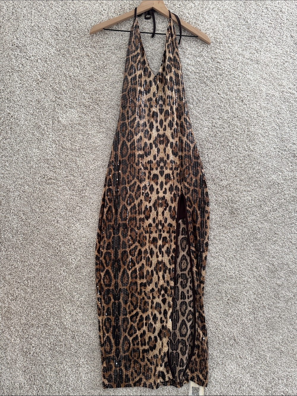 Mila Mila Cheetah Sequent Slit Dress - Medium